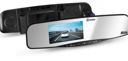 Wideo-rejestrator z lustrem RX400W