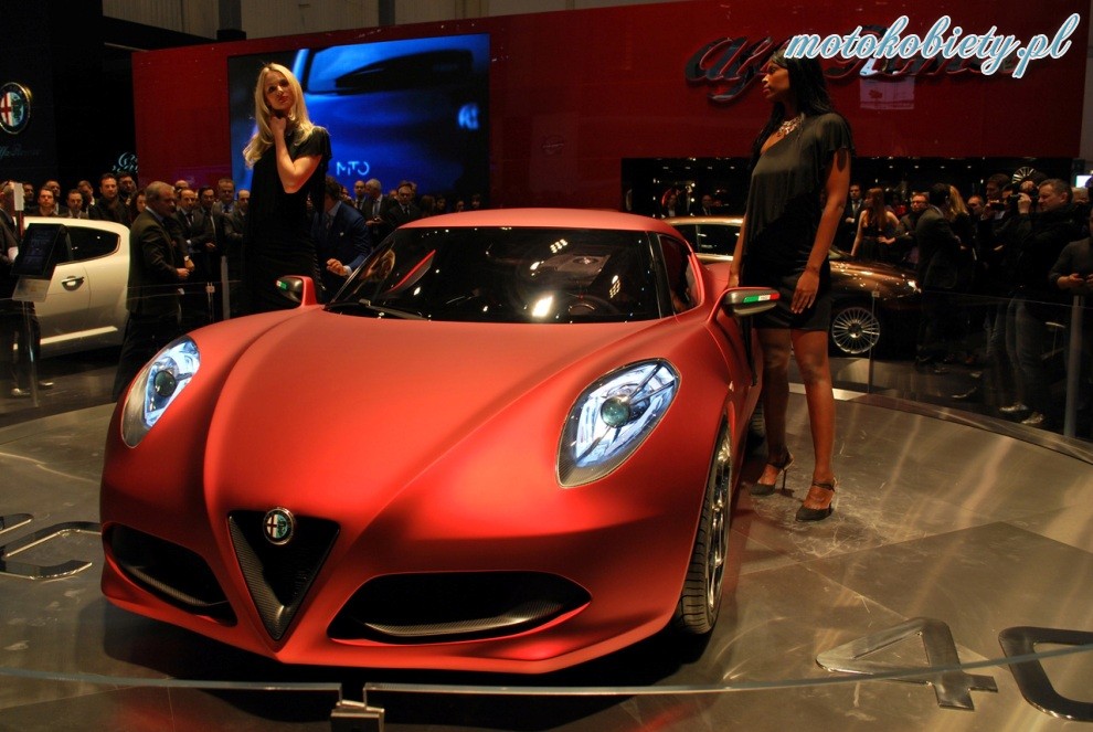 Alfa Romeo 4C Concept - Genewa 2011