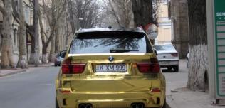 Złote BMW