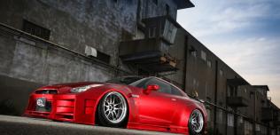 Nissan GT-R Kuhl Racing